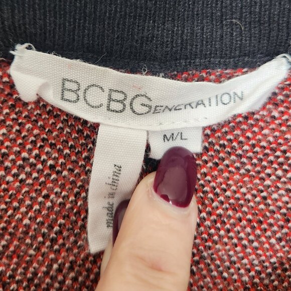 BCBGeneration Plaid Sweater Sz M/L - Picture 10 of 12